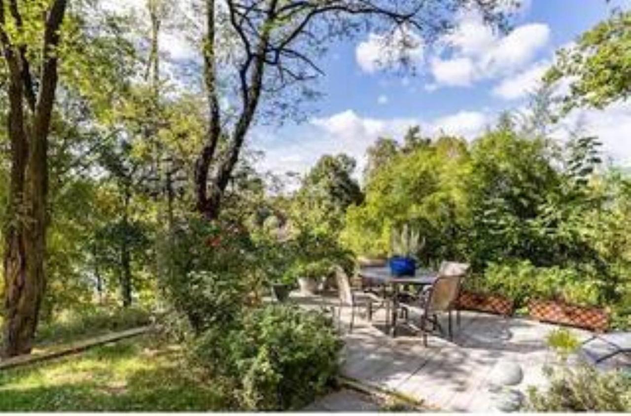 Free Parking On A Private St., Minutes To Georgetown, Medstar Hospital, Georgetown And