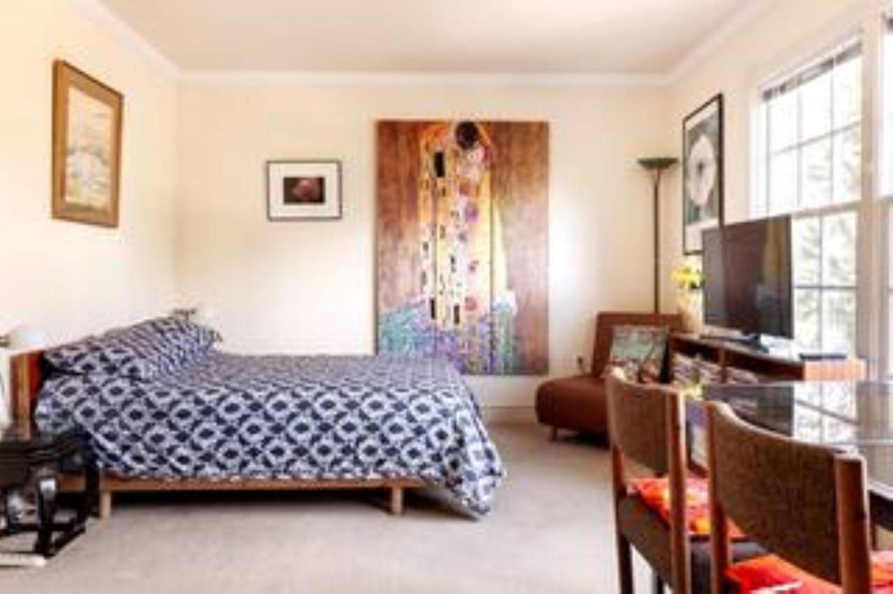 Free Parking On A Private St., Minutes To Georgetown, Medstar Hospital, Georgetown And Gasthof *